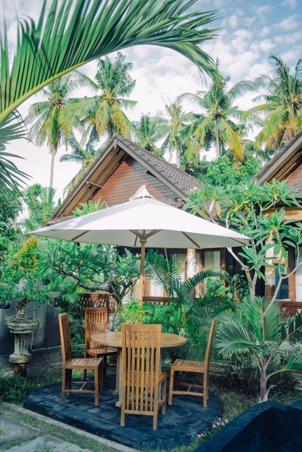 Mertasari Bungalows Ped Exterior photo