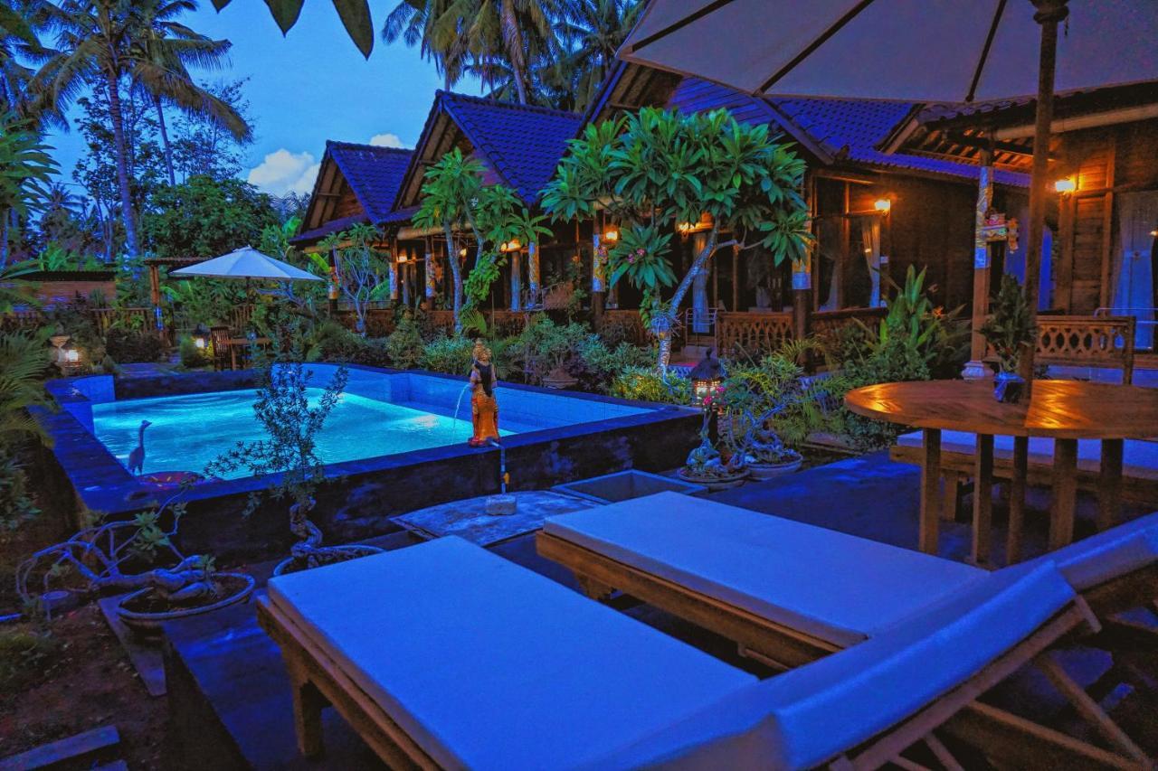 Mertasari Bungalows Ped Exterior photo